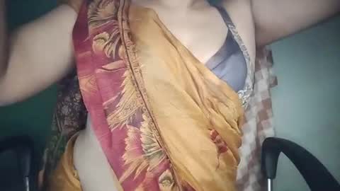 _dreamgirl_0 online show from 07-14-26, 02:05
