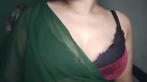 _dreamgirl_0 online show from 07-31-26, 10:14
