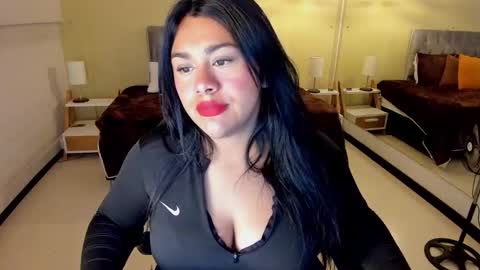 Snapshot of _dulcinea_1 chatting on 09-17-25, 02:57 Dulcinea online show from 09-17-25, 02:57