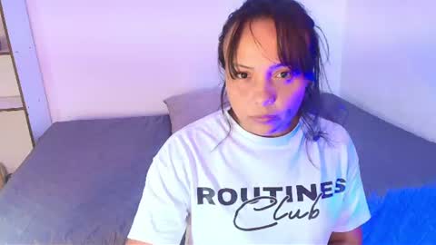 Snapshot of _eilish chatting on 07-22-26, 10:12 _eilish online show from 07-22-26, 10:12