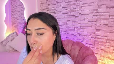 Ela online show from 04-07-26, 02:45