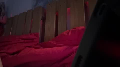 Snapshot of _elena_barra chatting on 03-27-26, 09:42 elena barra online show from 03-27-26, 09:42