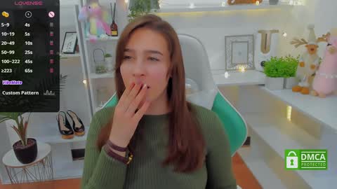 Lizzy  online show from 12-28-24, 12:57