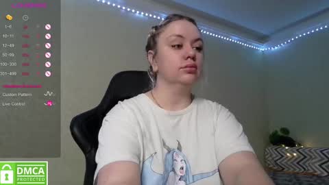 chloue and Gretta online show from 02-10-25, 10:20