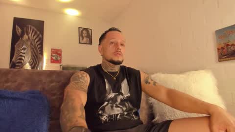 Snapshot of _emilio_escobar chatting on 02-03-26, 09:47 Emilio online show from 02-03-26, 09:47