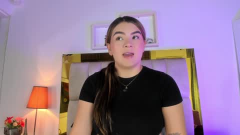 Isabella online show from 02-03-25, 12:03