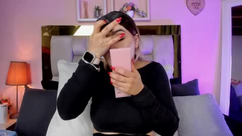 Isabella online show from 04-16-26, 12:06