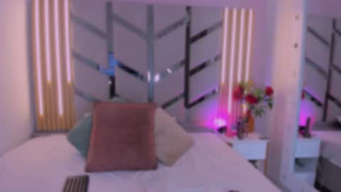 Snapshot of _emilycruz chatting on 07-17-26, 02:29 EMILY online show from 07-17-26, 02:29