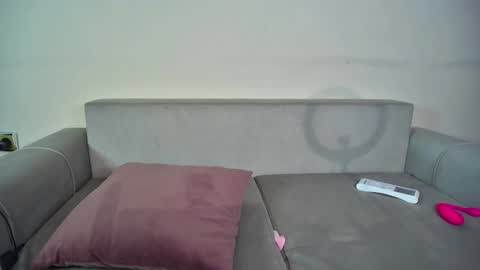 Emma Sugar online show from 09-30-25, 10:48