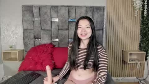 _emma_xoxo online show from 12-15-25, 11:03