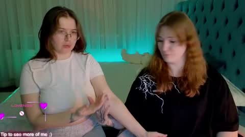 Snapshot of _enni__ chatting on 02-21-25, 02:17 Sam online show from 02-21-25, 02:17