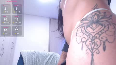  Erica Vanderhill  online show from 09-19-25, 09:15