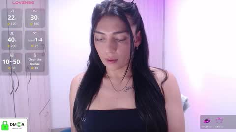  Erica Vanderhill  online show from 11-03-25, 07:15