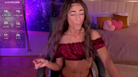 Snapshot of _f_r_a_u_ chatting on 09-22-25, 01:07 F R A U online show from 09-22-25, 01:07