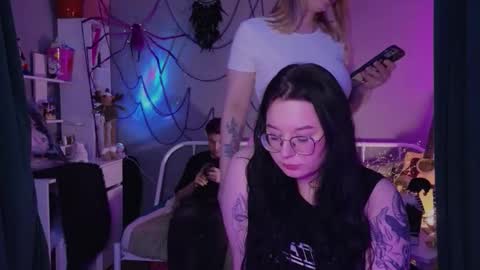 KENDALL  NATHAN MARRY  RYANPVT IS OPEN online show from 11-02-25, 09:06