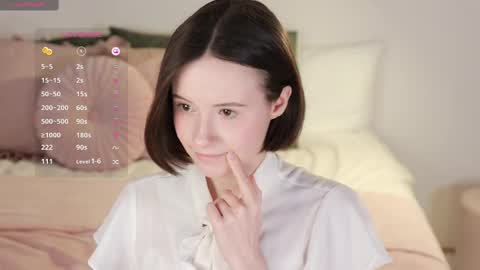 Essie  online show from 03-07-25, 10:56