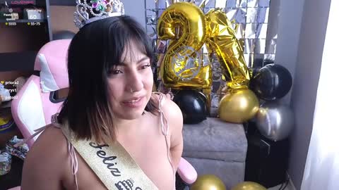 we are hot friends online show from 12-31-24, 02:47