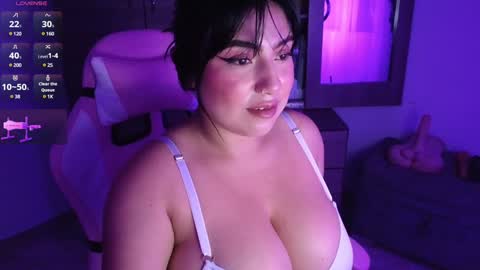 we are hot friends online show from 01-23-25, 09:50