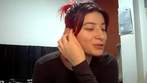 Mia-foster online show from 06-23-26, 10:19