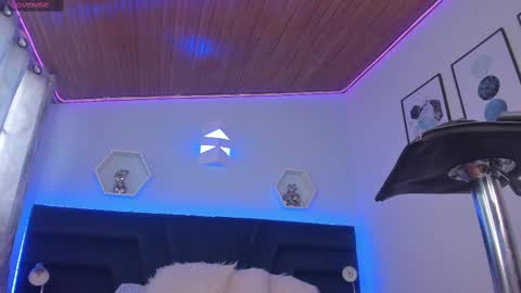 Snapshot of _giarose chatting on 02-11-25, 05:29 Gia Rose online show from 02-11-25, 05:29