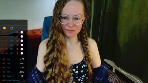 Snapshot of _goldilocks__ chatting on 09-21-25, 07:10 _goldilocks__ online show from 09-21-25, 07:10