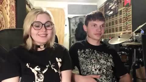Snapshot of _gothpunk_ chatting on 06-30-26, 11:17 Helen and Dan online show from 06-30-26, 11:17