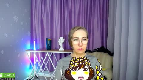 Snapshot of _greybunny_ chatting on 11-03-25, 10:49 _greybunny_ online show from 11-03-25, 10:49