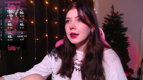 Snapshot of _gummybears_ chatting on 01-05-25, 08:43 Tori online show from 01-05-25, 08:43