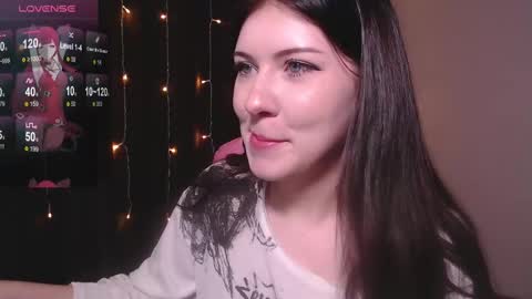 Snapshot of _gummybears_ chatting on 02-16-25, 01:05 Tori online show from 02-16-25, 01:05