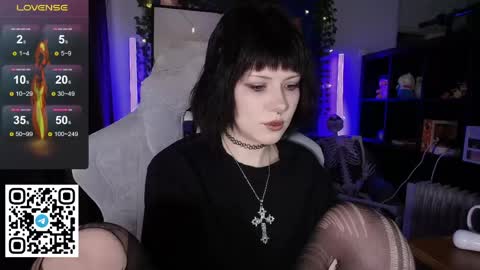 Tori online show from 05-18-26, 09:15