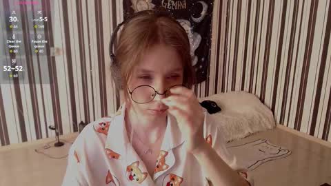 Hannaolotl online show from 09-18-25, 11:56