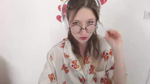 Hannaolotl online show from 04-22-26, 10:06