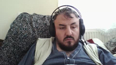  hasanhz.  online show from 09-20-25, 10:16