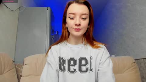 Snapshot of _hey_scarlett_ chatting on 12-06-24, 04:14 _hey_scarlett_ online show from 12-06-24, 04:14