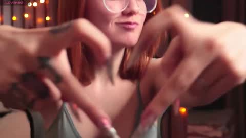 Snapshot of _hey_scarlett_ chatting on 02-17-25, 07:21 _hey_scarlett_ online show from 02-17-25, 07:21