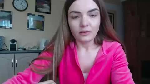 Snapshot of _hidden_frommymoom_ chatting on 02-22-25, 11:57 Criss4u online show from 02-22-25, 11:57