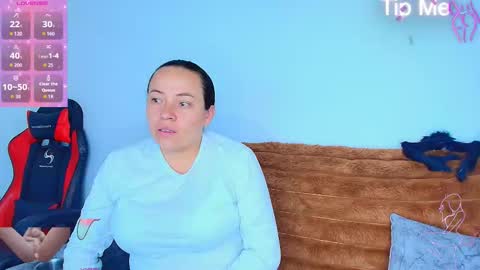 Honey online show from 10-29-25, 01:46