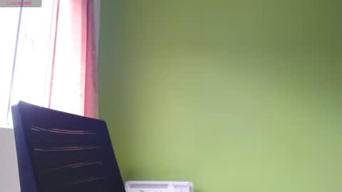 Honey online show from 06-18-26, 06:12