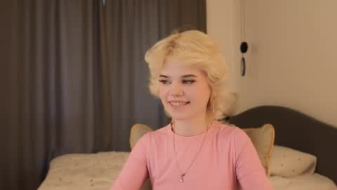Alisha online show from 06-05-26, 01:28