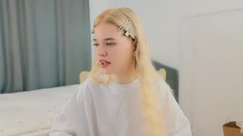 Alisha online show from 07-26-26, 01:40