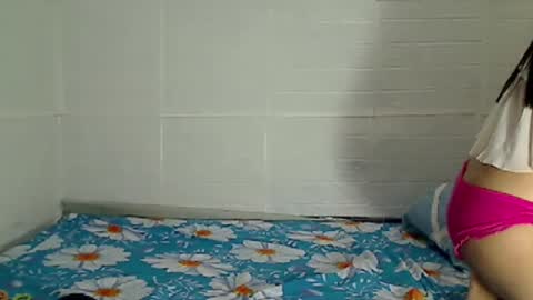 _hotzooey69_ online show from 09-25-25, 10:02