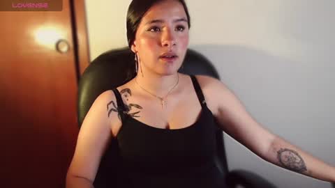 Snapshot of _im_liaa chatting on 07-24-26, 07:45 LIA online show from 07-24-26, 07:45