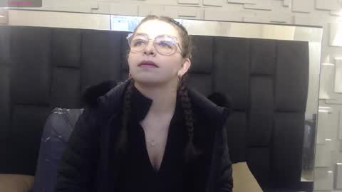 Isa online show from 01-17-26, 11:59