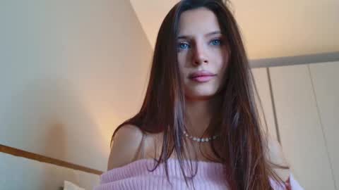 Snapshot of _isiah chatting on 01-07-26, 05:48 isia online show from 01-07-26, 05:48