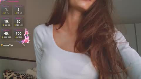 Snapshot of _isiah chatting on 01-10-26, 09:22 isia online show from 01-10-26, 09:22