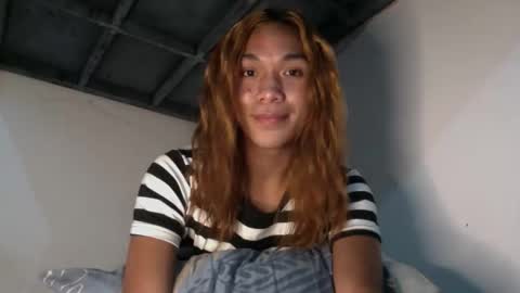 Snapshot of _iwantyourx chatting on 11-24-25, 08:30 KIA online show from 11-24-25, 08:30