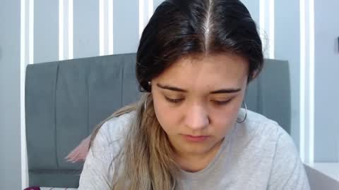 Snapshot of _jeessy chatting on 01-08-25, 02:57 _jeessy online show from 01-08-25, 02:57