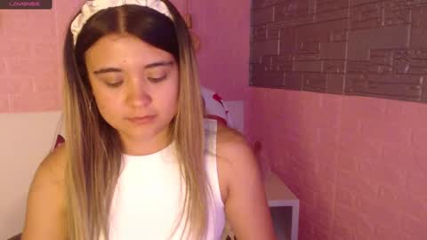 Snapshot of _jeessy chatting on 02-10-25, 05:47 _jeessy online show from 02-10-25, 05:47