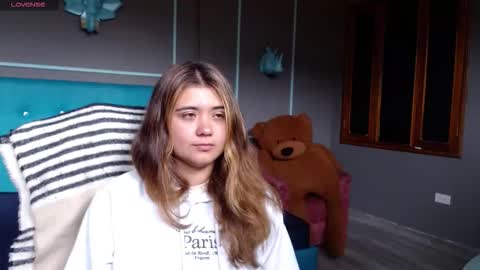 Snapshot of _jeessy chatting on 09-18-25, 03:36 _jeessy online show from 09-18-25, 03:36