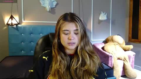 Snapshot of _jeessy chatting on 09-25-25, 04:27 _jeessy online show from 09-25-25, 04:27